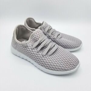 NWOT Sole Mates‎ Women's Sz 7 Grey Mesh Diamond Knit Casual Sneakers Lightweight